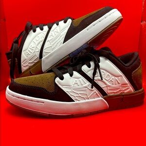Jordan nu retro 1 low
